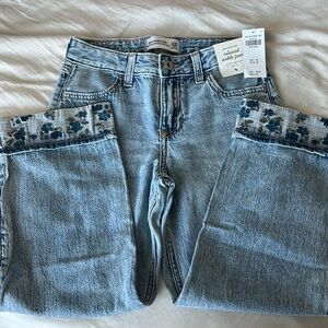 NWT Abercrombie and Fitch Kids jeans